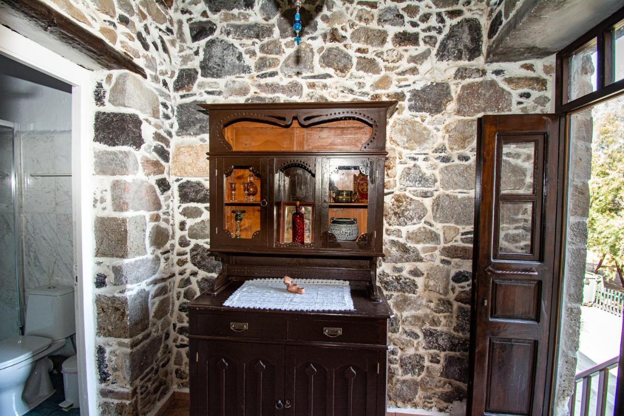 Apartament Plousiadi΄s Stone House Skála Zewnętrze zdjęcie