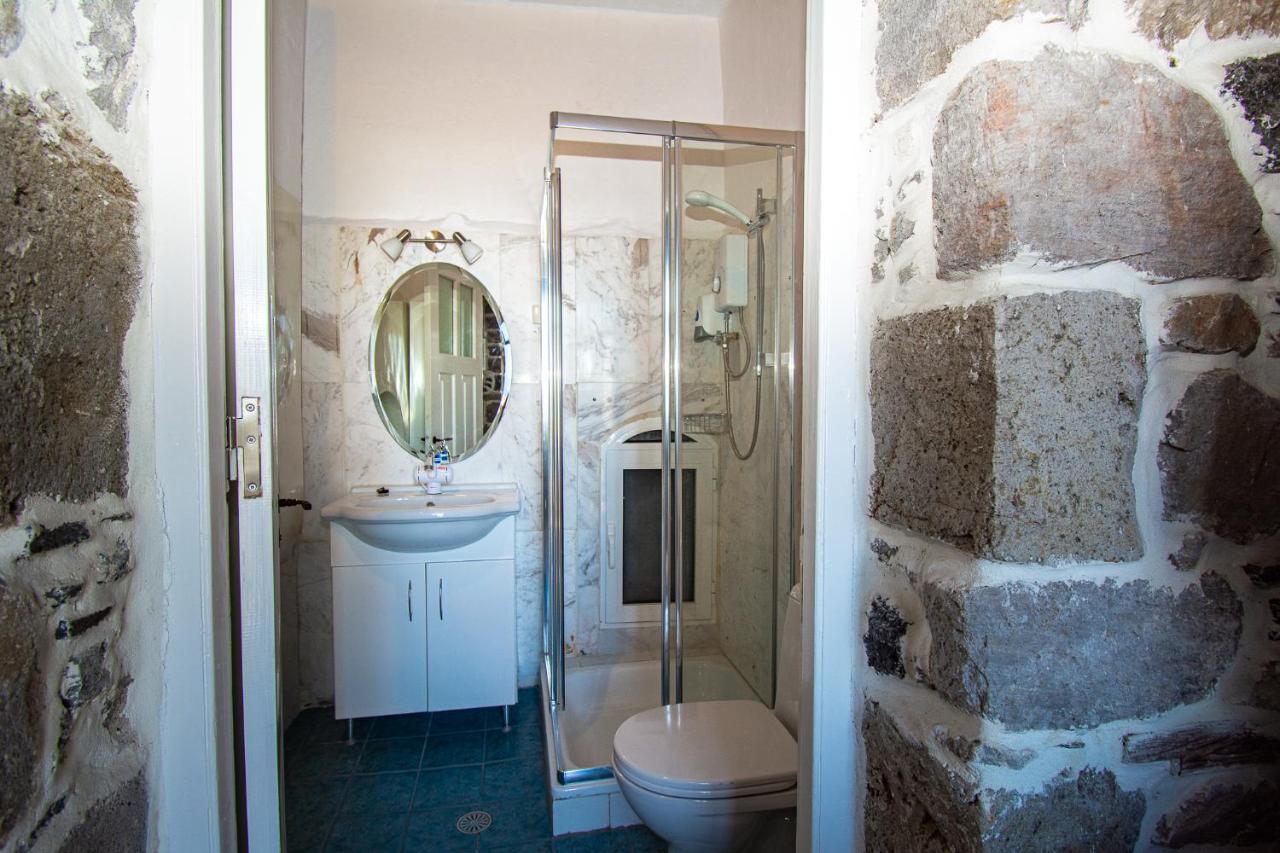 Apartament Plousiadi΄s Stone House Skála Zewnętrze zdjęcie