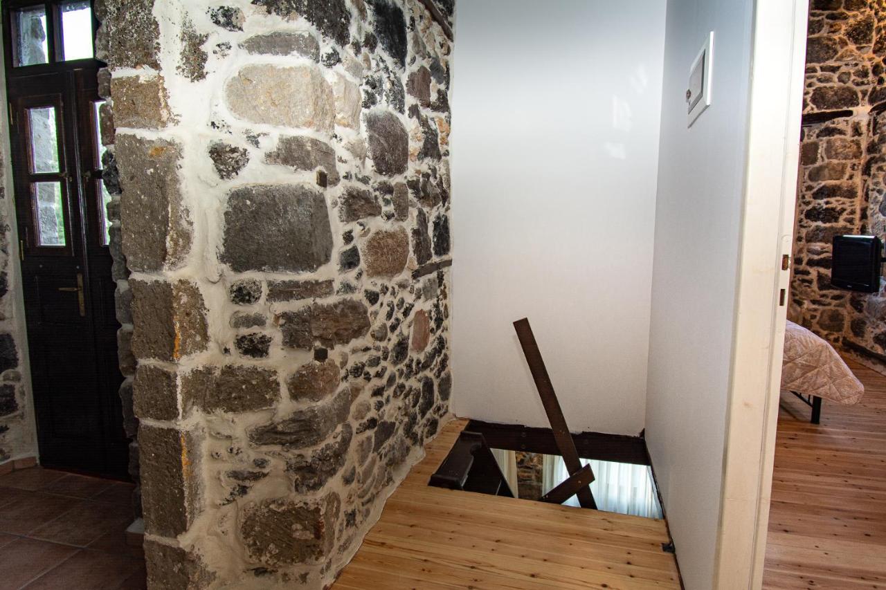Apartament Plousiadi΄s Stone House Skála Zewnętrze zdjęcie