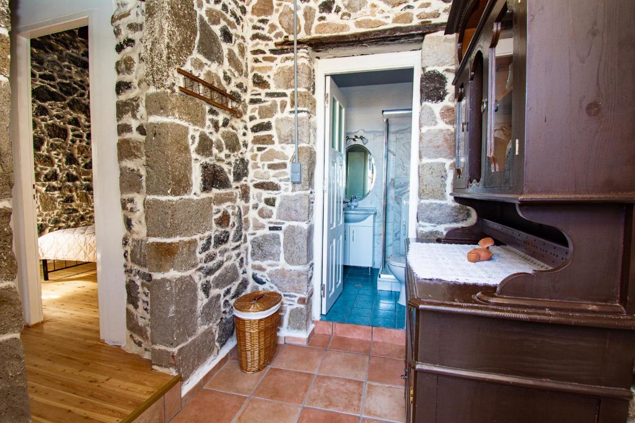 Apartament Plousiadi΄s Stone House Skála Zewnętrze zdjęcie