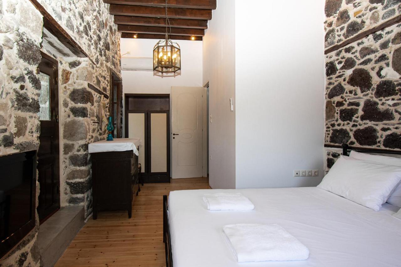 Apartament Plousiadi΄s Stone House Skála Zewnętrze zdjęcie