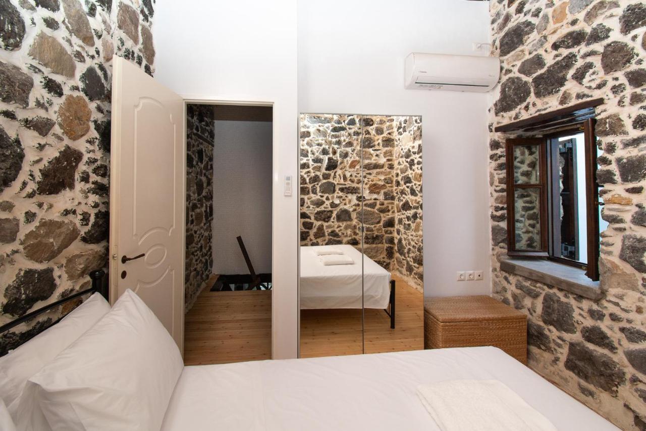 Apartament Plousiadi΄s Stone House Skála Zewnętrze zdjęcie